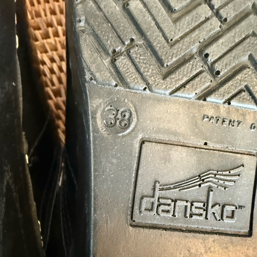 Dansko Shiny Black professional nursing Shoes slip resistant size 38 - Picture 12 of 12